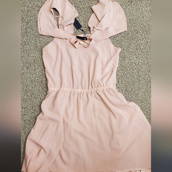 Isabel Lu beige firty off shoulder high/low dress L - Picture 1 of 4